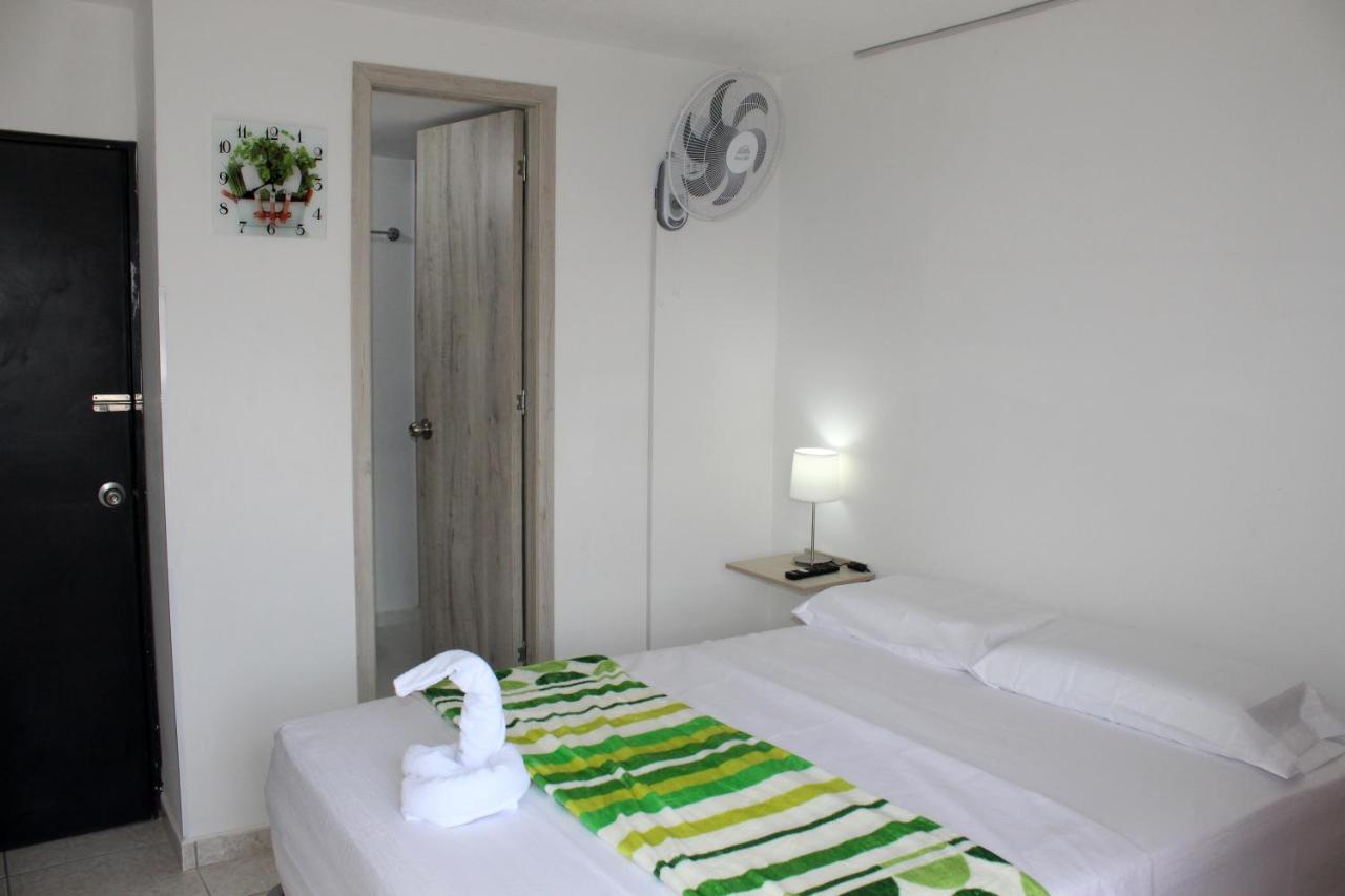 בוקארמנגה Green House Habitaciones מראה חיצוני תמונה