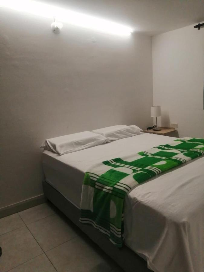 בוקארמנגה Green House Habitaciones מראה חיצוני תמונה