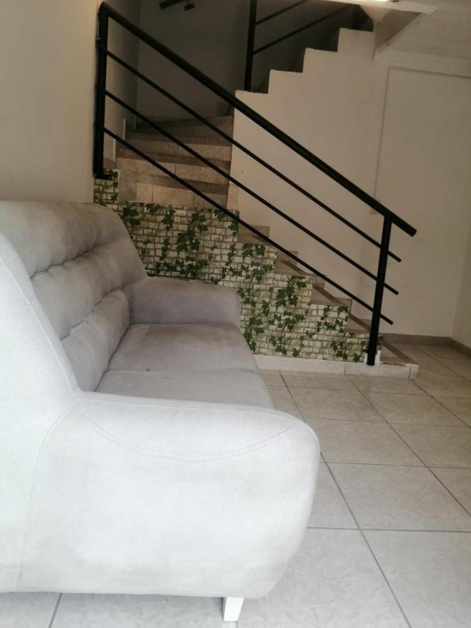 בוקארמנגה Green House Habitaciones מראה חיצוני תמונה