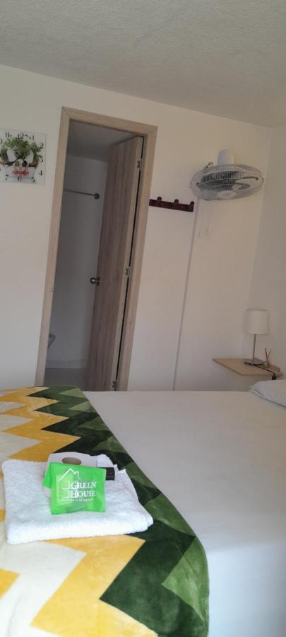 בוקארמנגה Green House Habitaciones מראה חיצוני תמונה