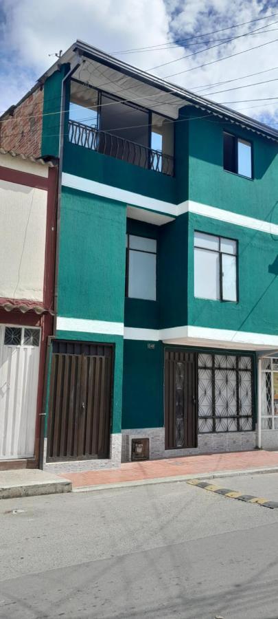 בוקארמנגה Green House Habitaciones מראה חיצוני תמונה