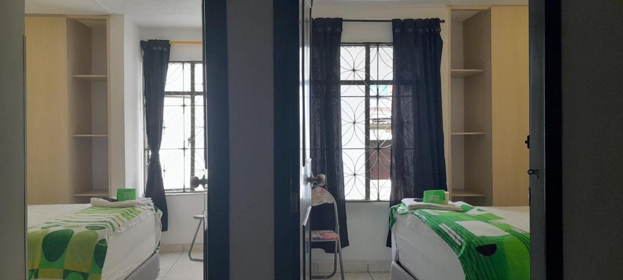 בוקארמנגה Green House Habitaciones מראה חיצוני תמונה